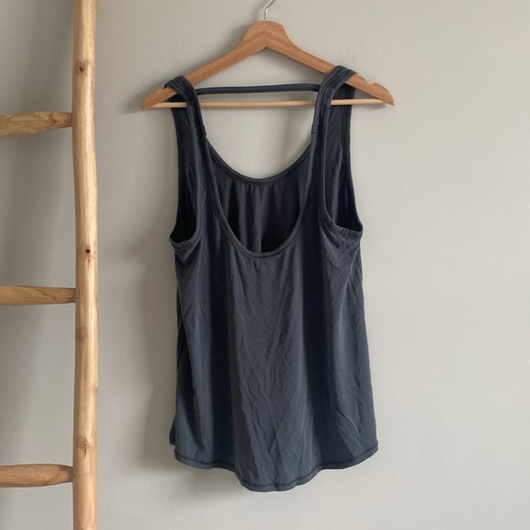 Lululemon ease of it all open back tank top Sz 8 graphite grey - Picture 4 of 6